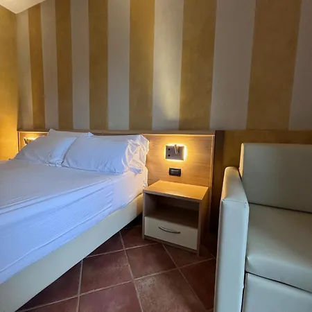 Ca Da Iride Hotel 3*